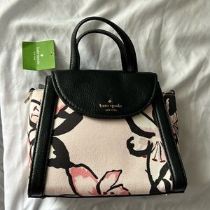 Brand new with tags Kate Spade Crossbody Purse